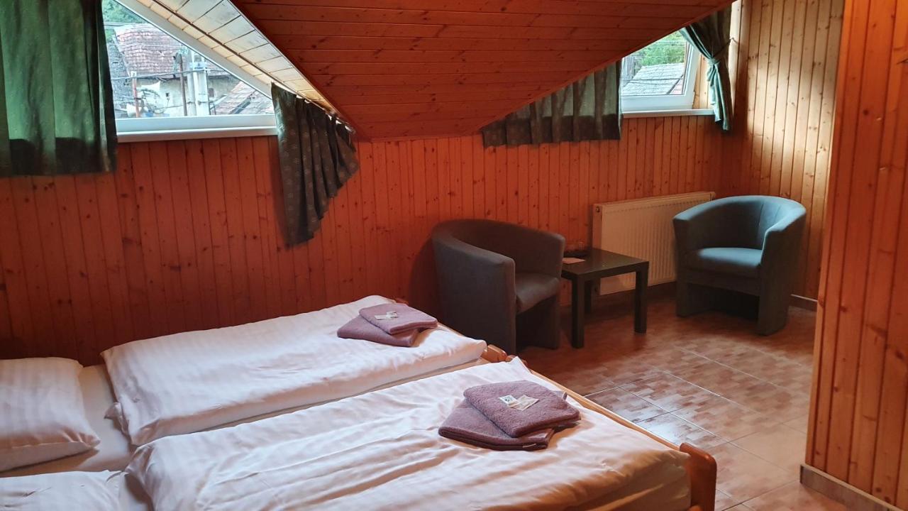 Penzion Pri Studnicke Omastina 외부 사진