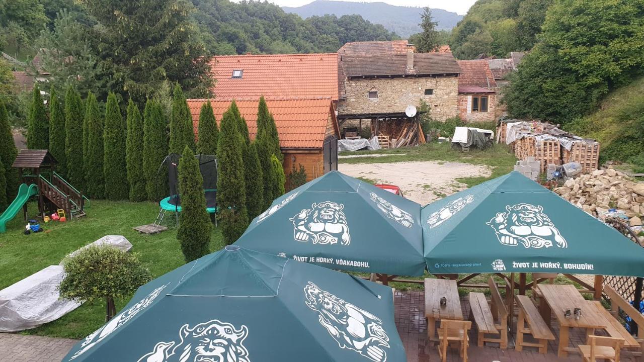 Penzion Pri Studnicke Omastina 외부 사진